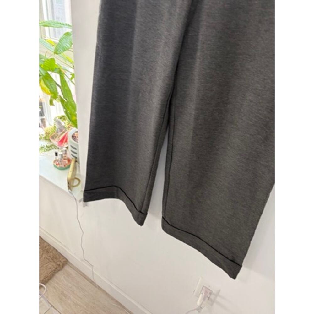J. Jill Gray Ponte Full Leg Pants Size Medium - Picture 6 of 8
